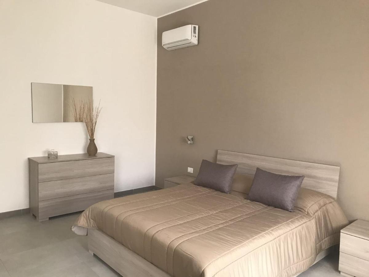 Scogliera Apartments Avola Eksteriør bilde